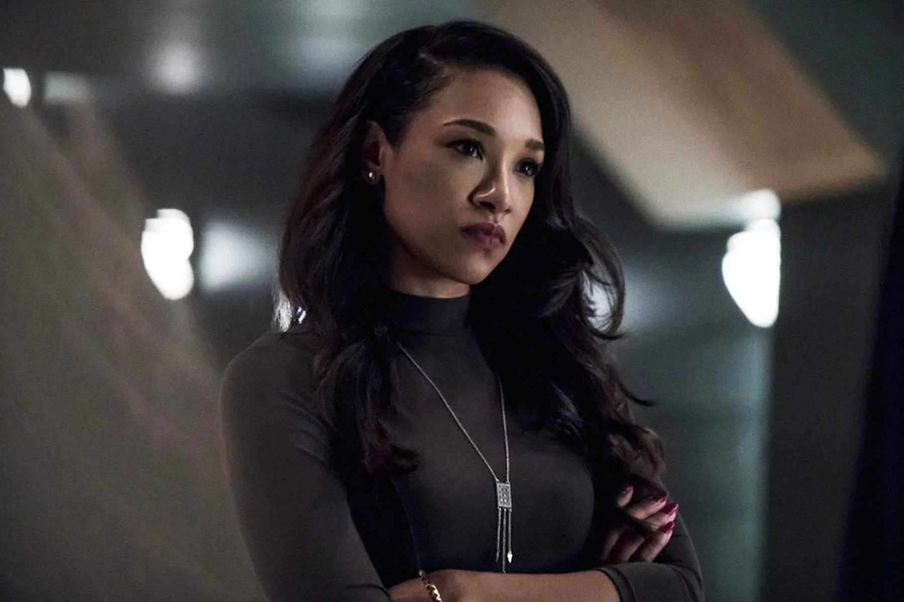 Candice-Patton-in-The-Flash-1536x768-1